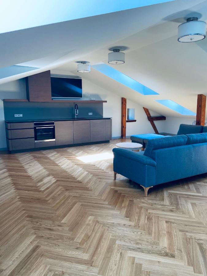 Roze Republikas Apartments Liepaja Luaran gambar