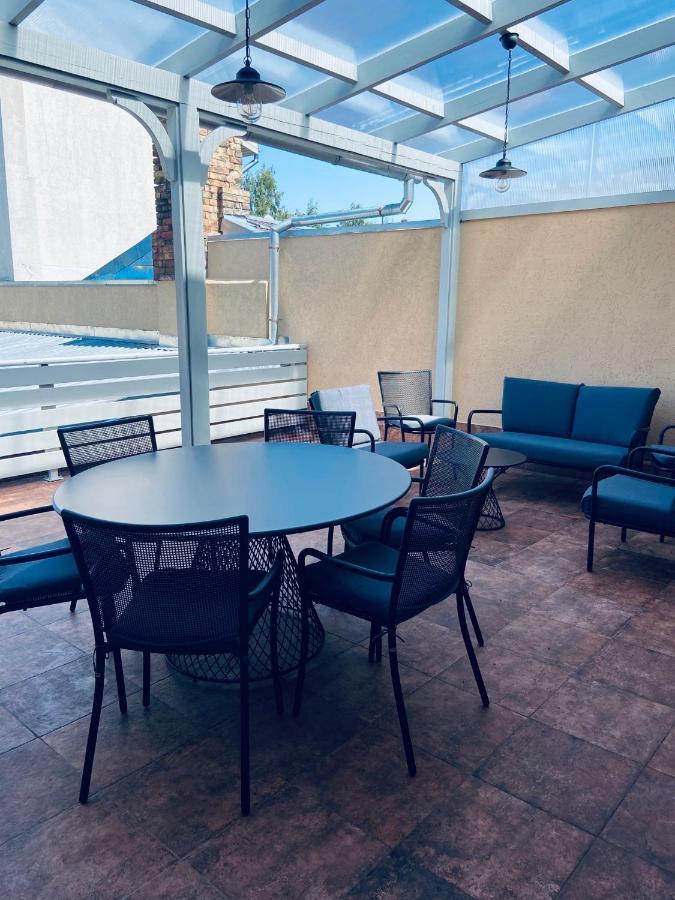 Roze Republikas Apartments Liepaja Luaran gambar